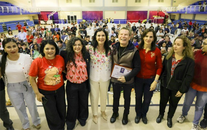 Mónica Villarreal y Julio César en compromiso por una sociedad libre de adicciones 1 TAMPICO 2 5