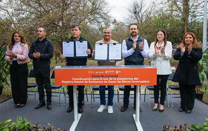 Firma Guadalupe convenio ecológico con el Estado 2 b5fe161b c667 4ae7 bea8 a3ca3ad40dae