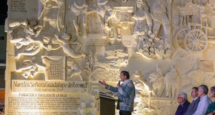 Inauguró Carlos Peña Ortiz el ‘Museo del Ferrocarril, Historia, Arte y Maquila’ 3 0 1 4
