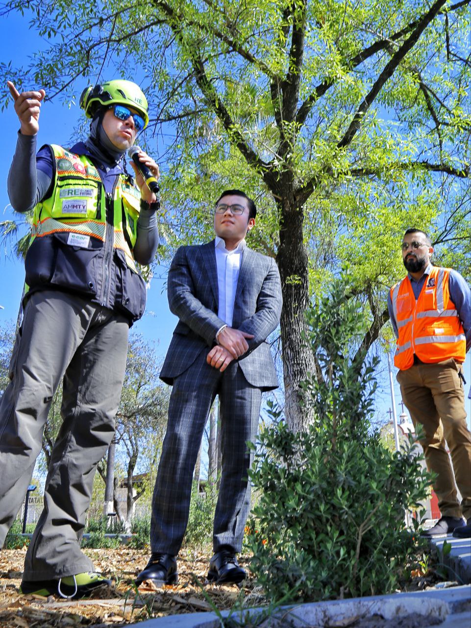 Inaugura Félix Arratia ‘Arboretum Juárez’ en la Plaza Principal 1 3