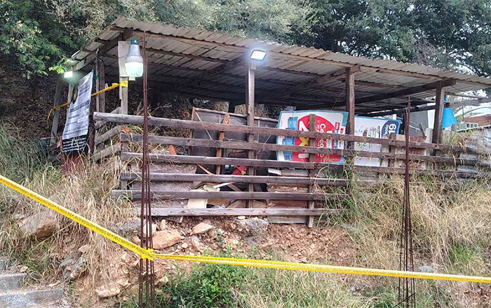 Tras asesinato de policías catean domicilio en Guadalupe 1 476496691 3968577676711220 4558331857171415547 n