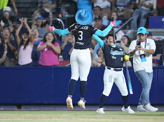 Dramática victoria de Diablas 7-6 en Juego 1 ante Sultanes 5 476506312 1184115763314346 5697964936388997125 n
