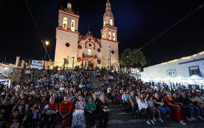 Cierra con gran éxito la tercera edición del festival del libro y la lectura ‘Santiago lee’ 2025 4 481083895 1176326817208055 5783292056319760761 n