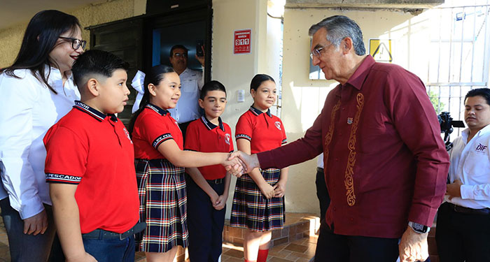Ponen en marcha Américo y María jornadas ‘Vive Saludable, Vive Feliz’ 2 482400191 686327910398757 7218234855761186768 n
