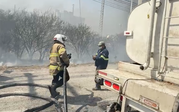Estalla otro incendio en García; cierran avenida por riesgo en empresas 1 482403370 2049407342234339 6371111172800172241 n