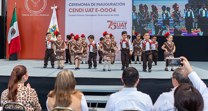 Entrega rector Dámaso Anaya guardería CENDI UAT-IMSS 1 484894970 4058193271086834 7508347160880030720 n