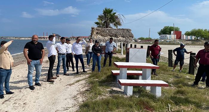 Refuerzan trabajos en playa Carbonera para Semana Santa 1 485185972 1560855487922885 829649386652599472 n