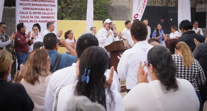 Erasmo inicia obra de pavimentación de inversión pública 2025 2 486692247 1477336146573372 241063729015994589 n