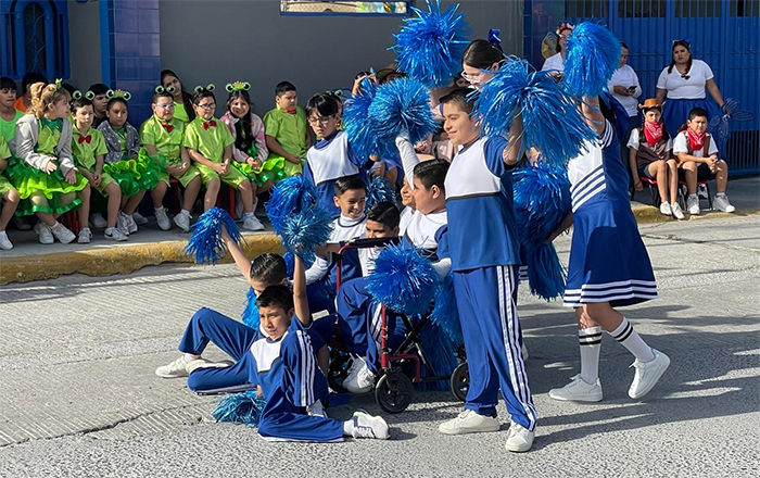Con bailables y canciones reciben niños la Primavera 2 ALUMNOS 3 1