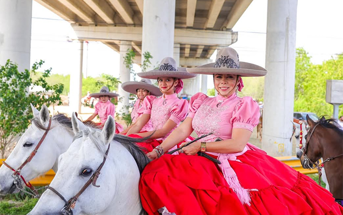 Acuden más de 400 jinetes a la Cabalgata del Aniversario de Reynosa 2 AMAZONAS