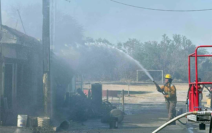 BOMBEROS