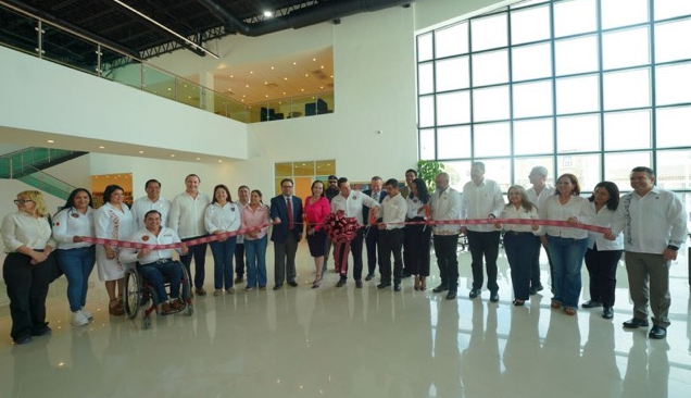 Inauguran Carmen Lilia y Congreso local infoteca en Nuevo Laredo 1 CARMEN LILIA 2
