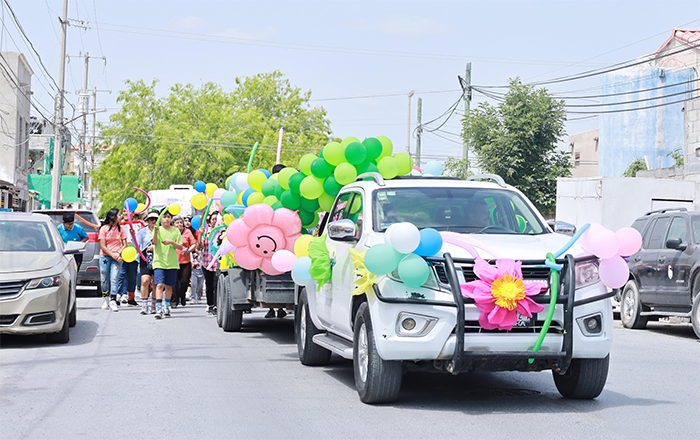 DESFILE