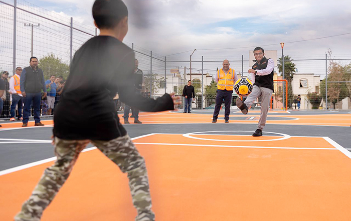 Inaugura Félix Arratia nuevos espacios en colonia Los Cometas 1 JUAREZ