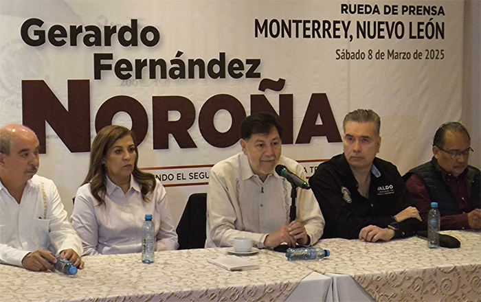 Fernández Noroña recorre Nuevo León y llama a fortalecer la 4T 1 NORONA 2 1