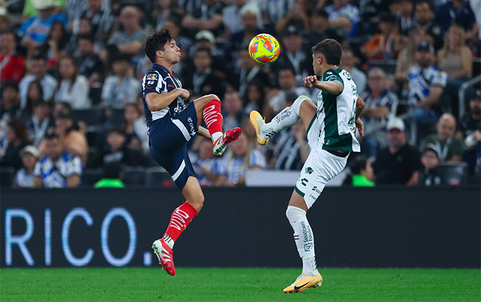 Faena española en el BBVA; golean a Santos 4-2 9 RAYADOS 3