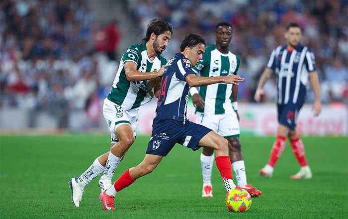 Faena española en el BBVA; golean a Santos 4-2 4 RAYADOS