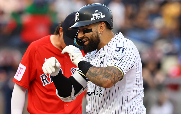 Red Sox vence a Sultanes 12-8 a base de cuadrangulares 4 SULTANES 2
