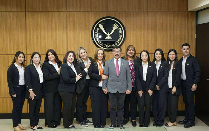 El rector Dámaso Anaya entrega nombramientos a titulares de Familia UAT 2 e90cc497 a1fc 4caf b3aa 4739c0ca9664
