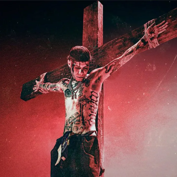 Santa Fe Klan simula crucifixión de Cristo y se arrepiente 1 2025 04 09 11.30.38 a.m