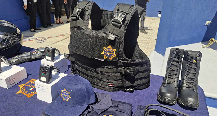 Equipan a la Policía de Juárez 5 486862996 1704882903715068 512372995365379915 n