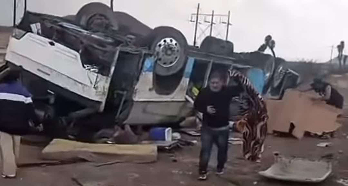 Vuelva autobús en Galeana; reportan 40 lesionados 1 490976541 1361480228436735 5879245030214090937 n