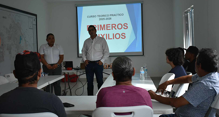Capacita Protección Civil a personal de balnearios en Reynosa 1 490986401 3514509568857097 180127232269402223 n