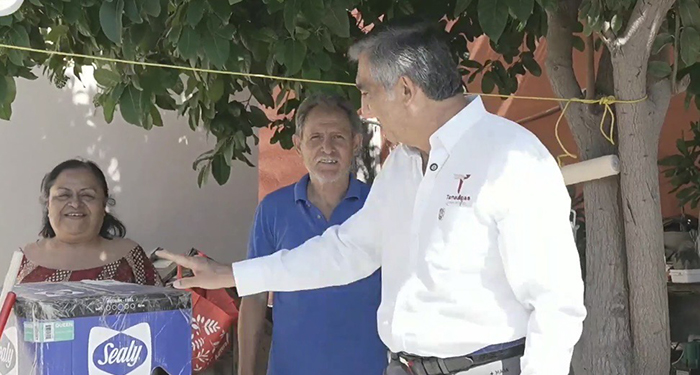 Américo Villarreal entrega apoyos a afectados por tormenta en Reynosa 1 490996852 1513942539562854 9215286327101095014 n