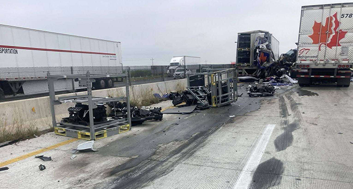Dos tráileres se impactan en la Monterrey-Nuevo Laredo; hay un fallecido 1 491002621 4166210373601995 8778851099395100554 n