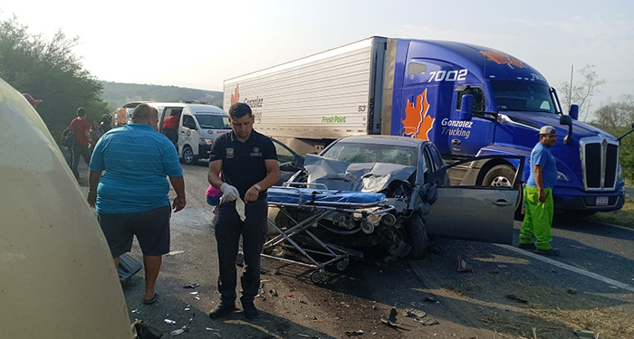 Se vive trágica mañana en Nuevo León; 2 muertos y 4 lesionados 2 494338629 1325999198490640 9050823856466954457 n