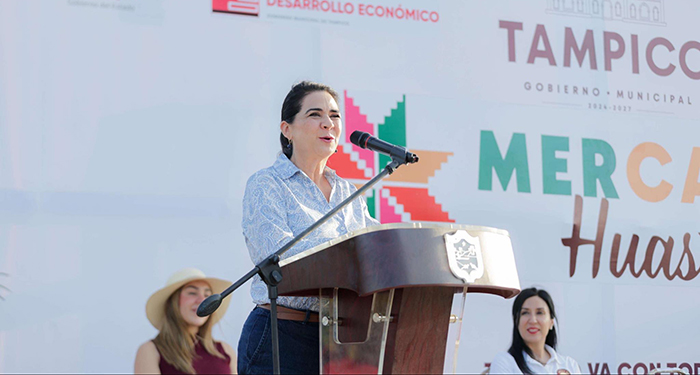 Incentiva Mónica Villarreal economía local con Mercadito Huasteco 3 494573667 1984432392087251 479510413546851348 n