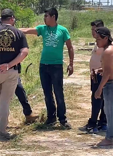 Acuden tres amigos de fiesta a La Playita; uno no sale del río 2 AMIGOS 2