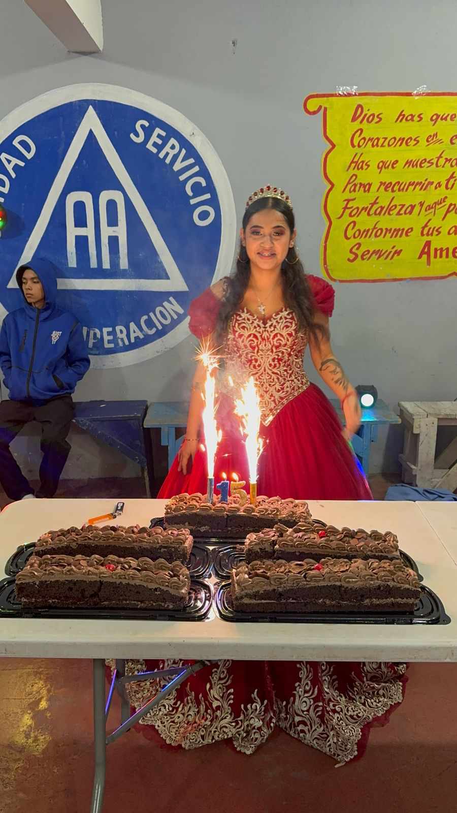 Jovencita festeja sus XV Años en anexo 2 Jovencita festeja sus XV Anos en anexo 3