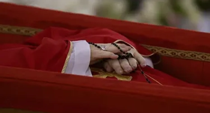 papa-francisco-feretro-1jpg