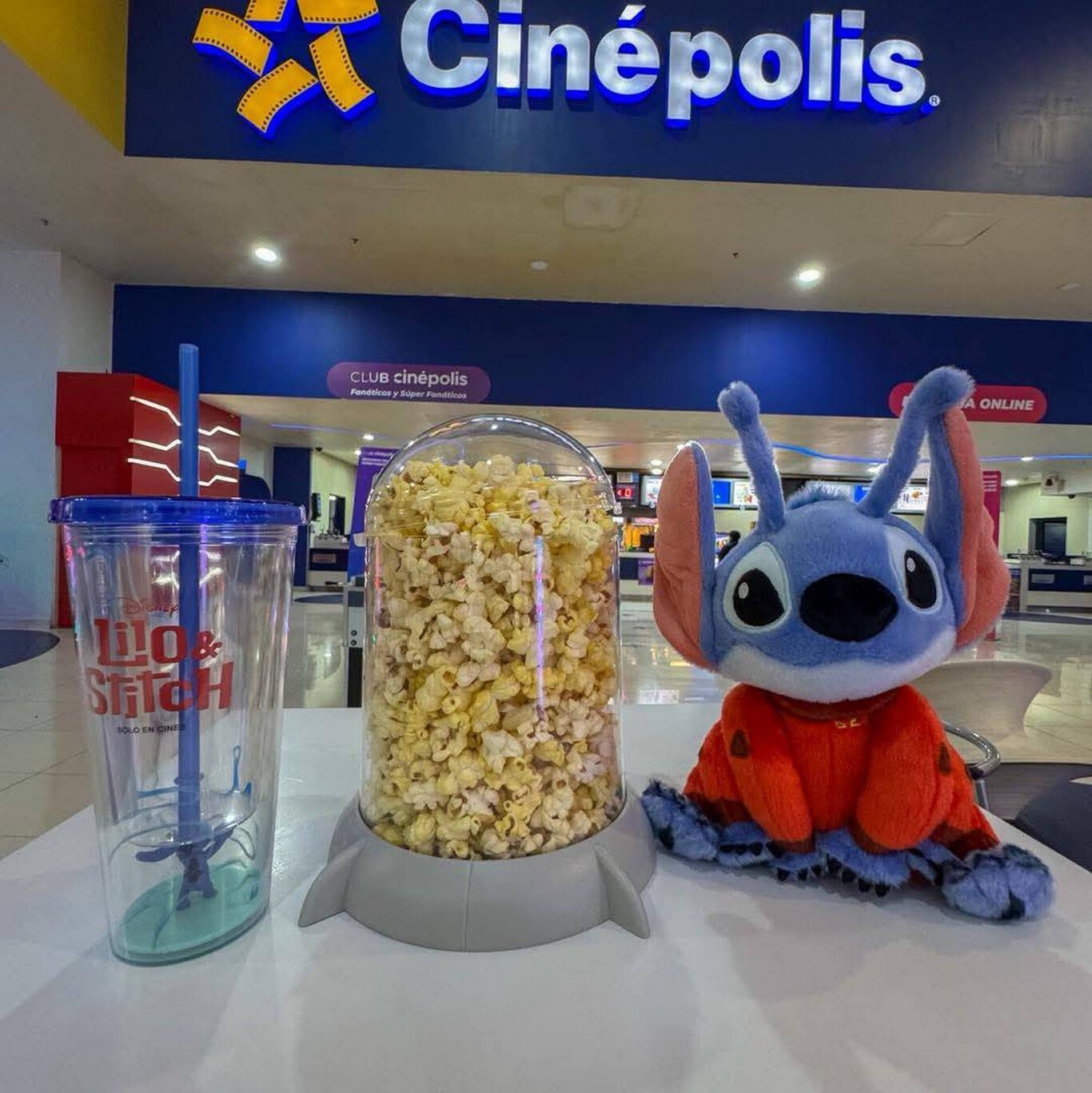Revenden palomeras de ‘Lilo & Stich’ por casi 6 mil pesos 1 1366 2000 1