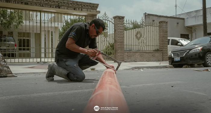 Se instala descarga sanitaria en Avenida División del Norte 2 409bb615 beb2 4d37 8d8e 08065e77595e