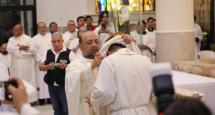Realizan primera Ordenación Sacerdotal en Reynosa 2 494573087 1389262042317894 3336484842450431063 n