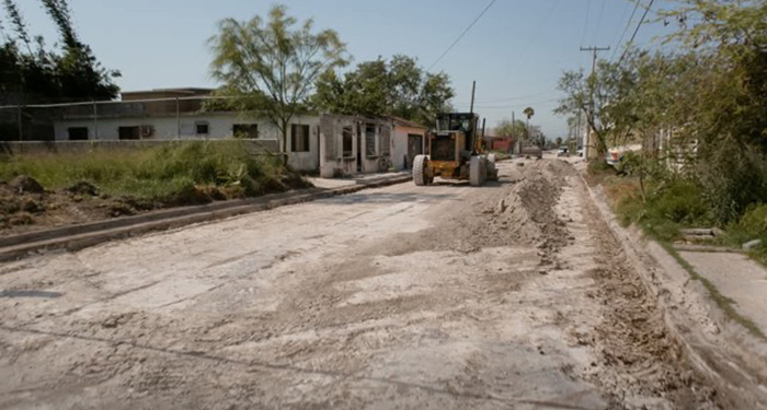 Avanzan obras de rehabilitación vial en la colonia Fundadores 2 494575660 1025441976406046 8845653716707115876 n