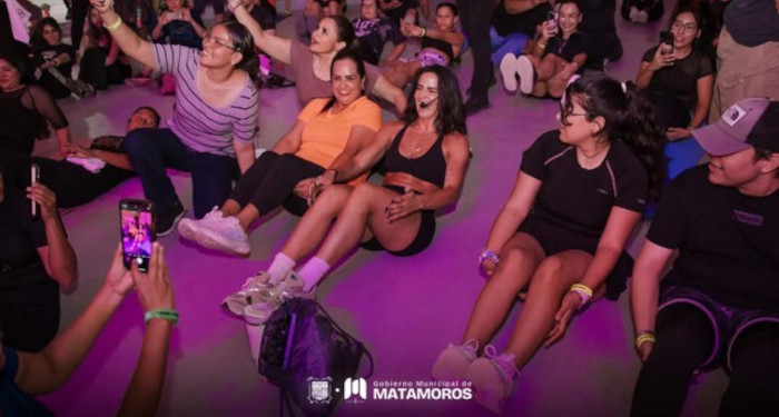 Éxito total en jornada de 'Cardio emocional' con Bárbara de Regil 2 494577665 1239670890865138 4014357654496144631 n