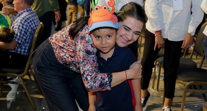 Festeja Mónica Villarreal a más de 7 mil niñas y niños con magno evento 2 494579113 750881284252128 5600687744634303644 n 1