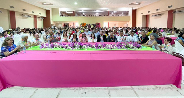 Festeja Ayuntamiento de San Fernando a Maestros 2 494580092 1033181185000796 6188008068600067154 n