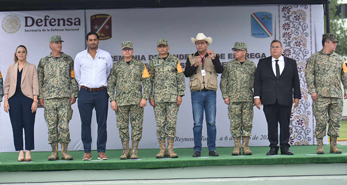 Entregan Sedena y Bienestar federal enseres domésticos a damnificados en Reynosa 2 494815337 652465307548549 8043224178673034039 n