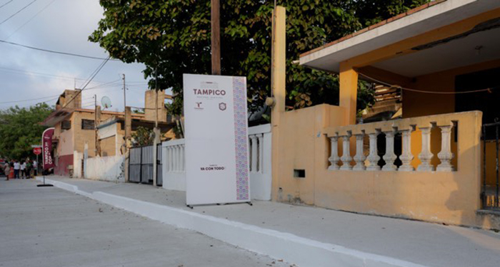 Inaugura Mónica Villarreal pavimentación de calles en colonia López Portillo 3 494819210 1005976914996553 4509207301154431544 n