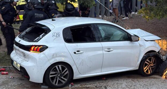 12 heridos por atropello masivo previo a derbi en Barcelona 2 494821926 701593292821032 8876288009048037093 n