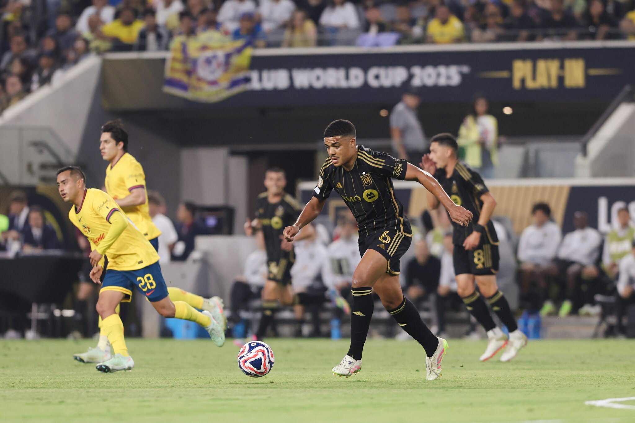 ¡Fuera el América! LAFC al Mundial de Clubes 1 494823666 3979910792259381 465109296982096038 n