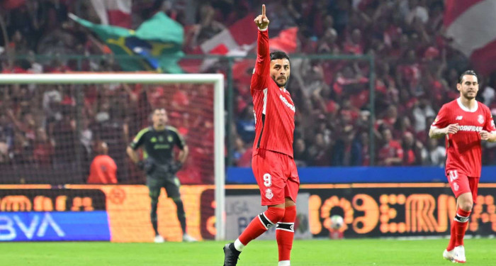 ¡Adiós Tigres! Toluca los elimina en el Nemesio Diez 4 494824804 1227741409054583 7171323079997392020 n