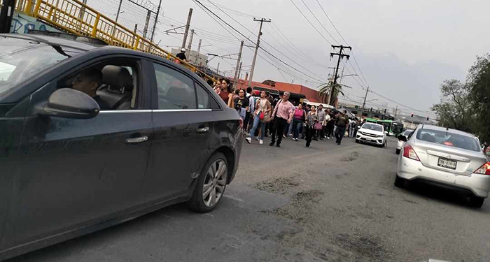 Reportan servicio insuficiente en estación Talleres 2 496622810 2244057839398031 2894721169392640909 n