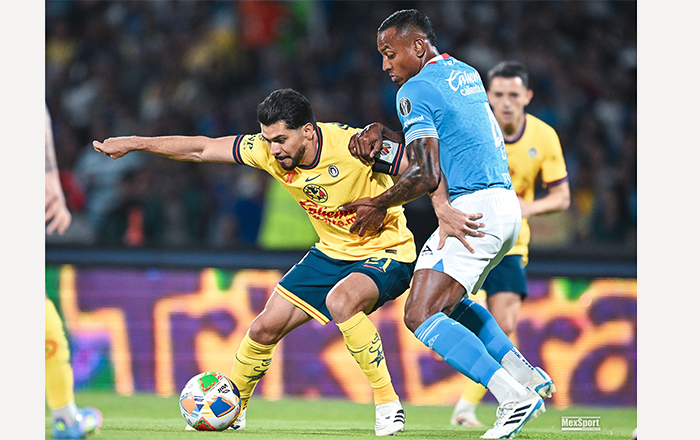 América vence al Cruz Azul 2-1 y jugará la final ante Toluca 1 HENRY MARTIN
