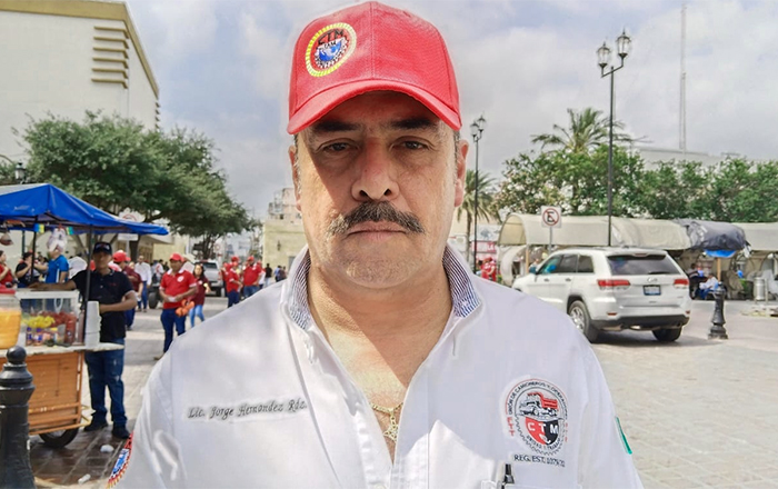 Escasean choferes de quinta rueda en Reynosa 1 JORGE HERNANDEZ