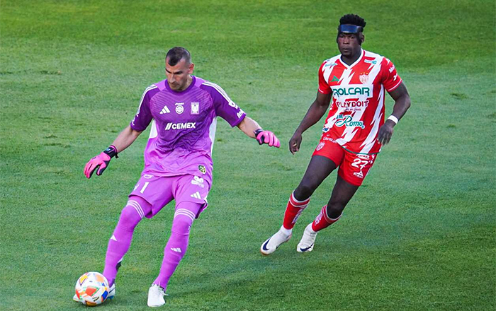 Tigres empata 0-0 con Necaxa y la serie se definirá en 'El Uni' 2 NAHUEL